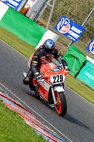 enduro-digital-images;event-digital-images;eventdigitalimages;mallory-park;mallory-park-photographs;mallory-park-trackday;mallory-park-trackday-photographs;no-limits-trackdays;peter-wileman-photography;racing-digital-images;trackday-digital-images;trackday-photos
